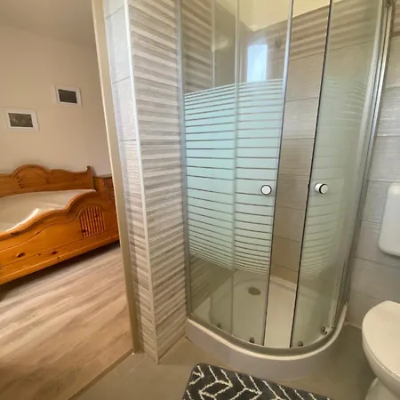 Guest house Tuender *